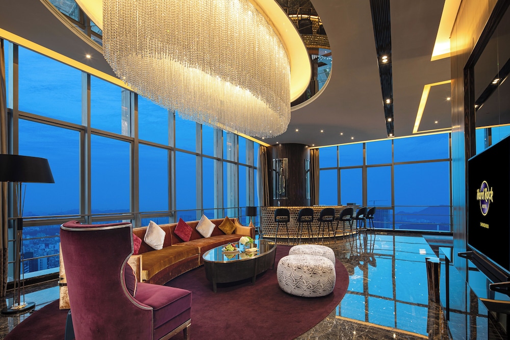 Suite (Rock Star)