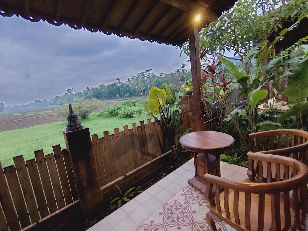 Deluxe Cottage, 1 Queen Bed, Terrace photo 1