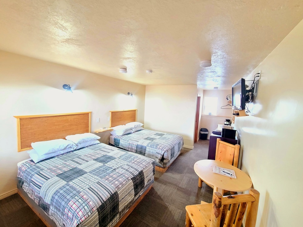 Standard Room, 2 Queen Beds