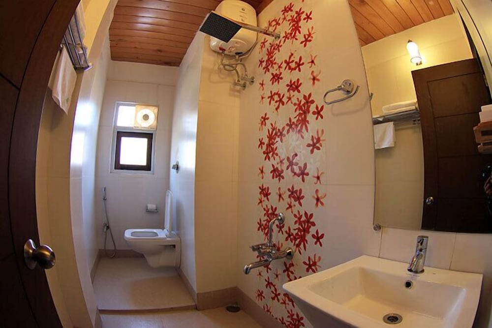 Super Deluxe Room - Photo 2