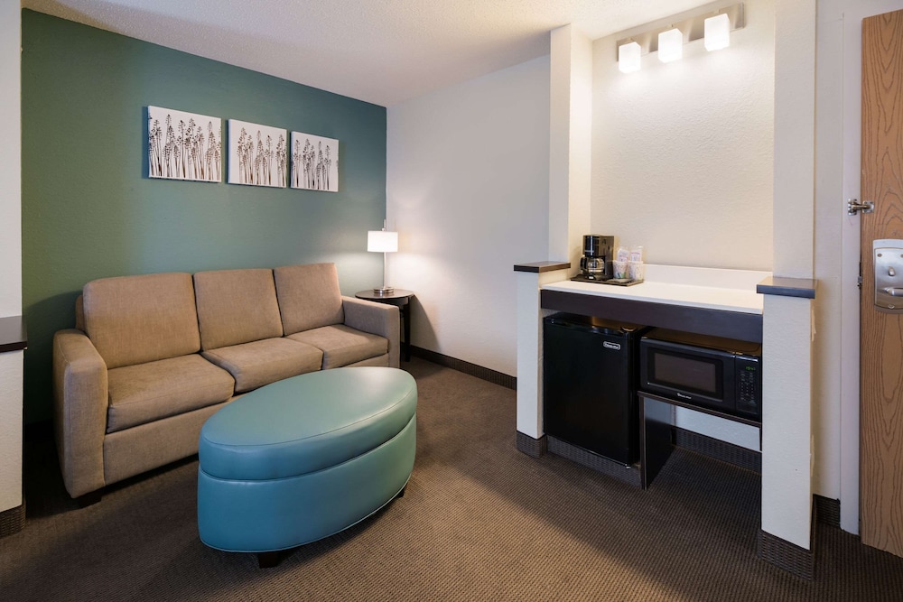 Standard Room photo 2