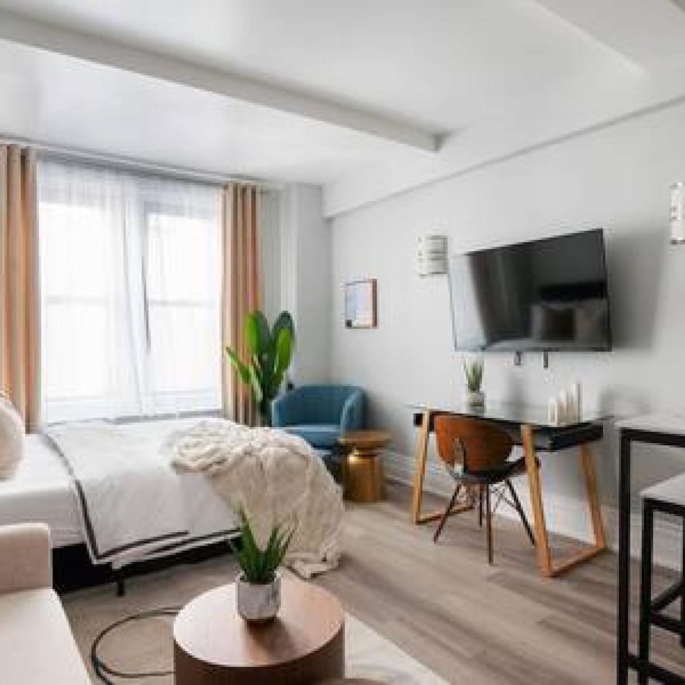 Apartment photo 1