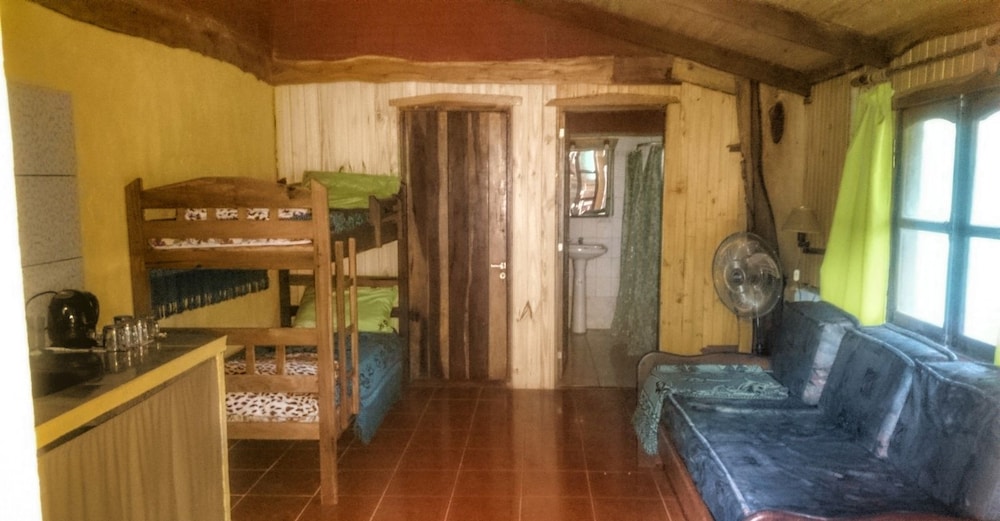 Classic Cabin, 1 Bedroom, 2 Bathrooms, Hill View (Tayuba) photo 3