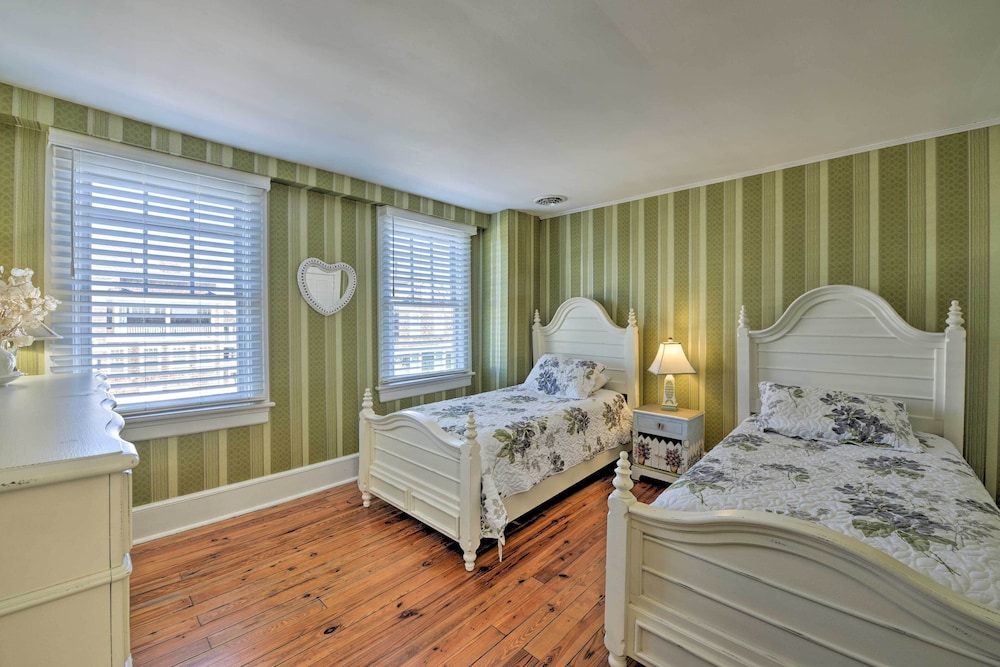 House (Multiple Bedrooms) photo 1