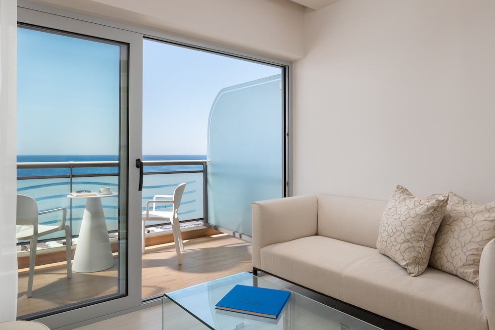 Signature Room, Sea View photo 2