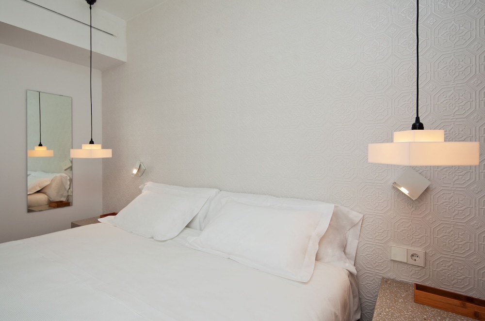 Double Room Single Use, Balcony - Photo 4