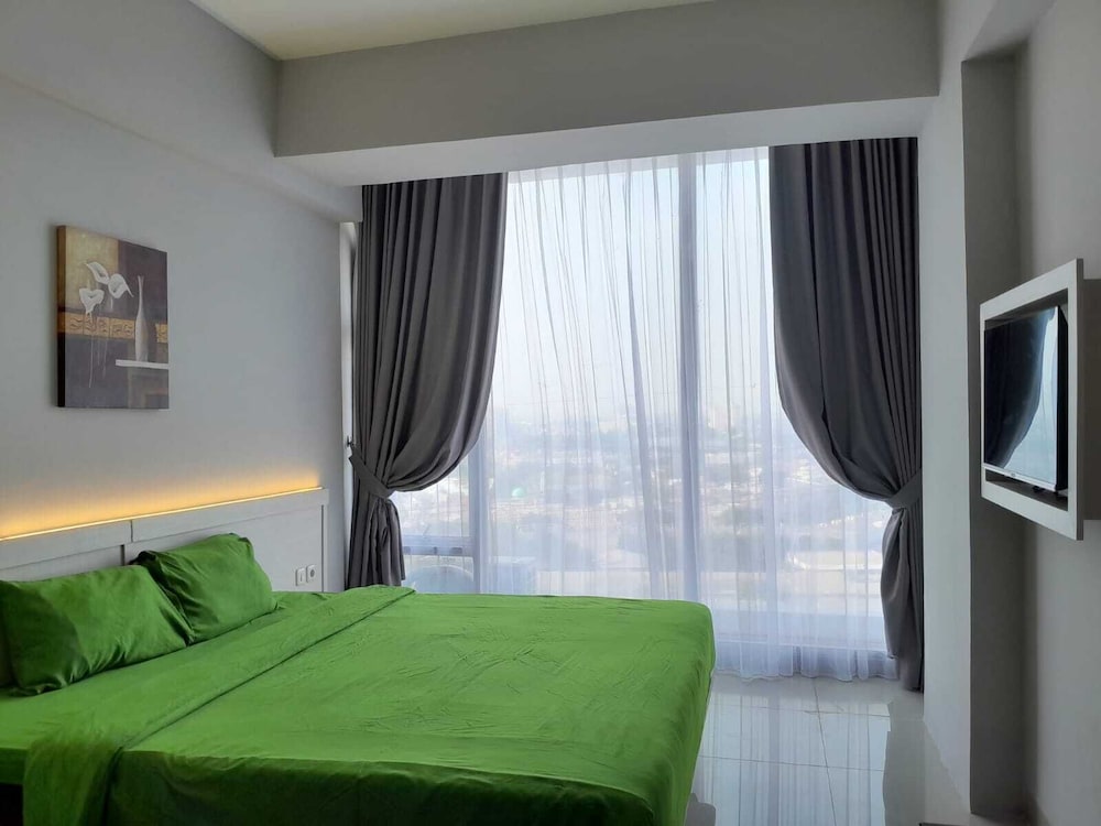 Standard Room, City View