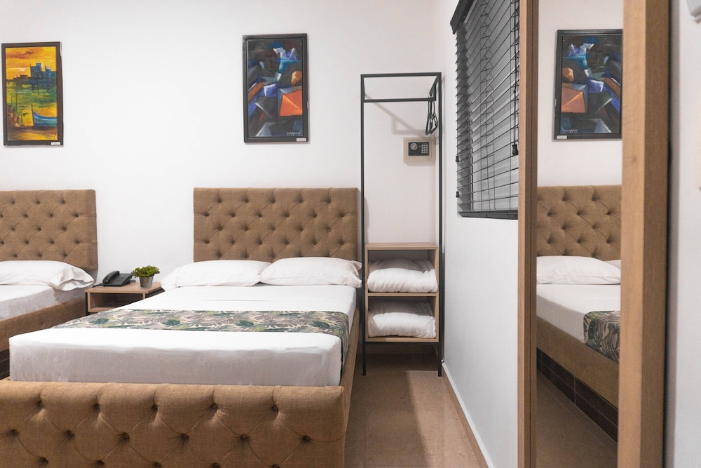 Standard Triple Room photo 3