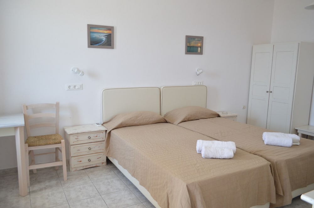 Standard Room photo 1