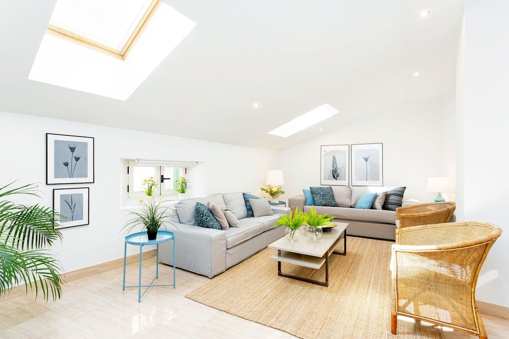 Apartment (1 Bedroom)