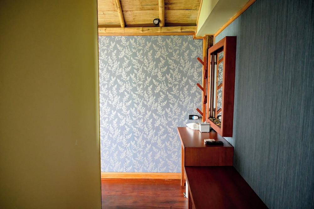 Bamboo Duplex Suite Villa 5 - Photo 1
