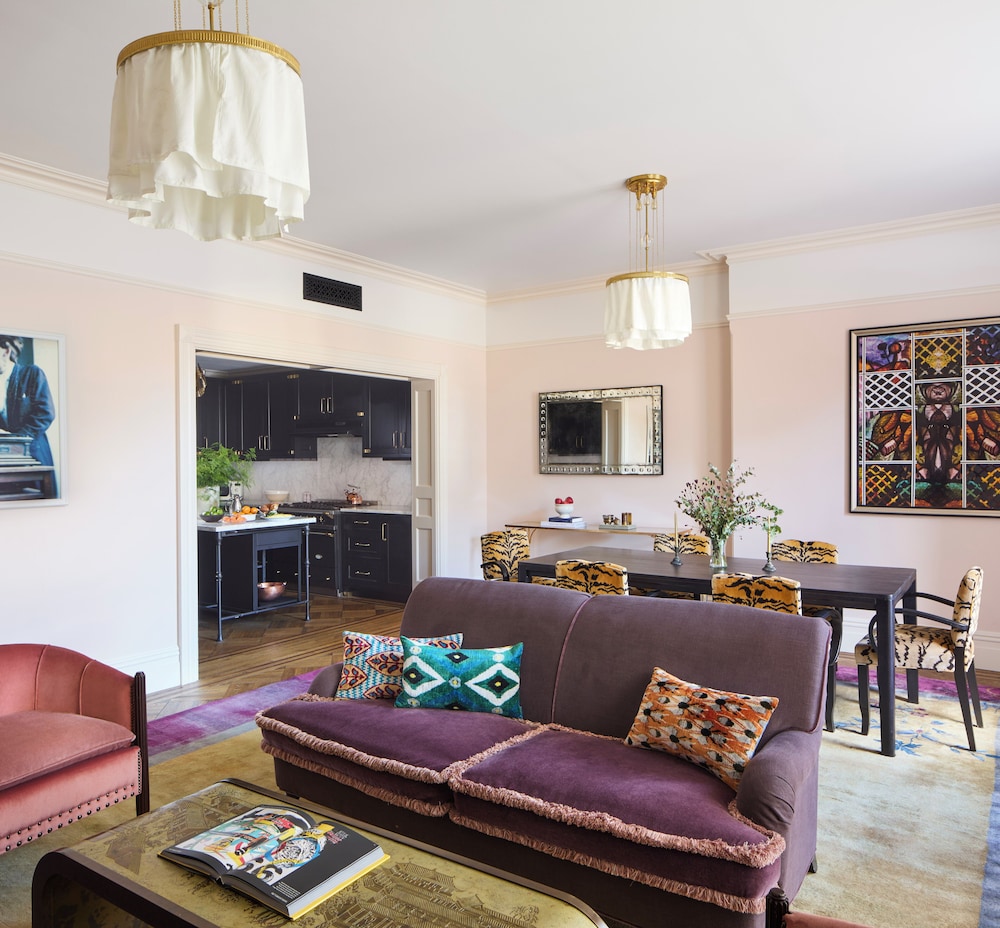 Suite, 2 Bedrooms photo 3