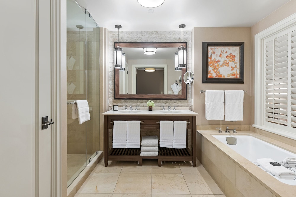 Suite, 1 Bedroom, Mountainside (View) - Photo 7