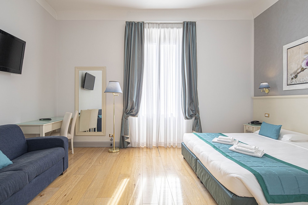 Standard Triple Room photo 1