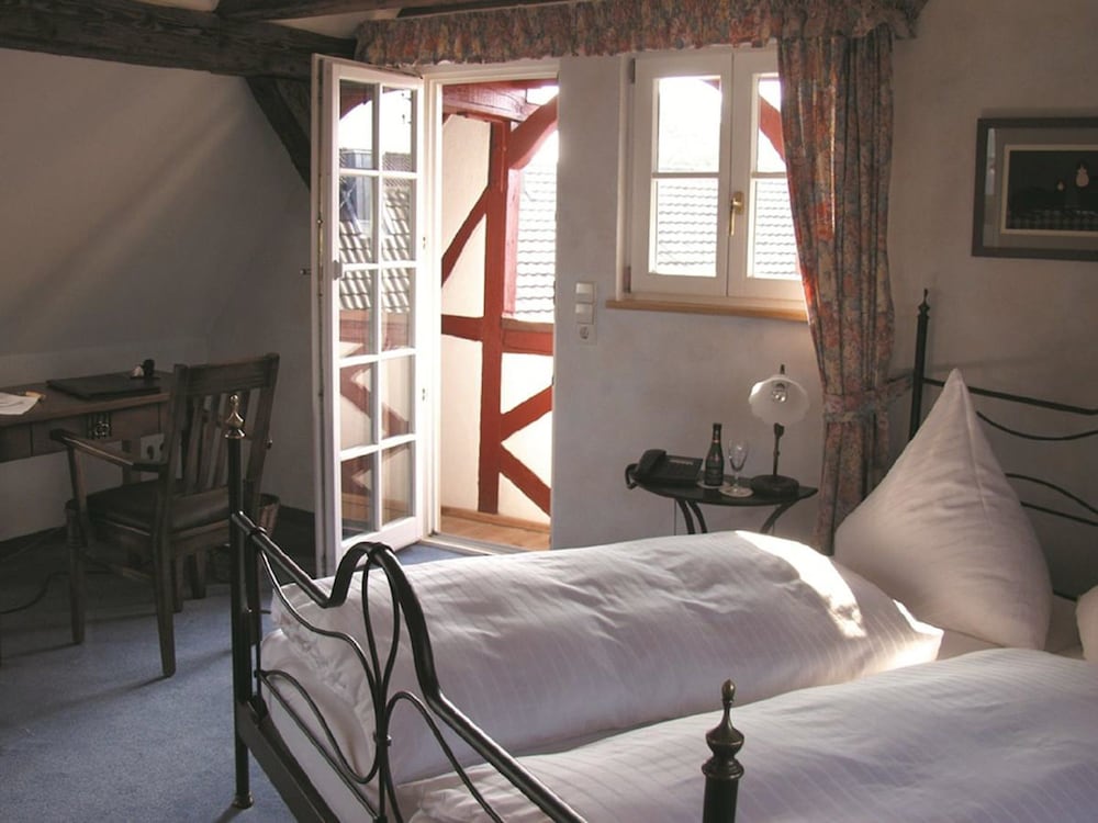 Double Room - Photo 3