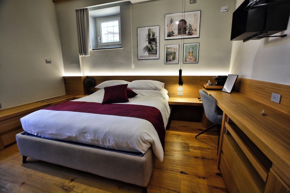 Deluxe Double Room, Pets Allowed, Park View