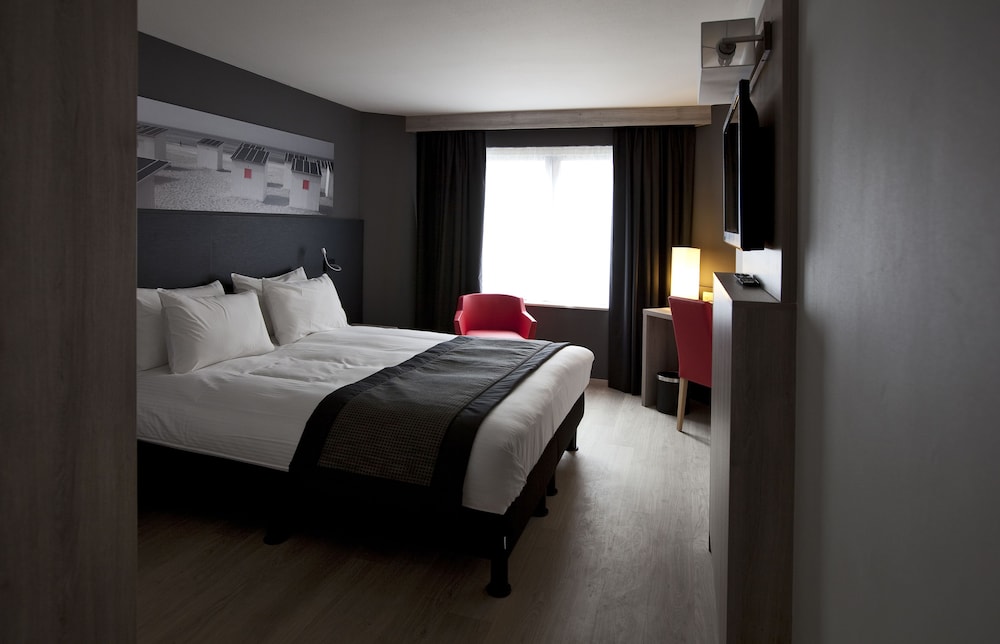 Superior Room, 1 Double Bed, City View - Photo 4