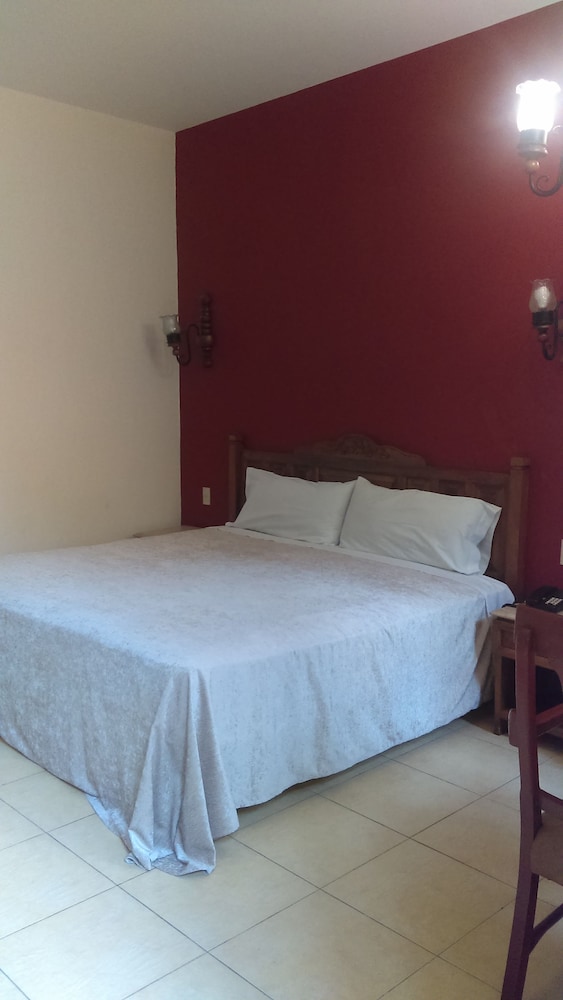Standard Room - Photo 3