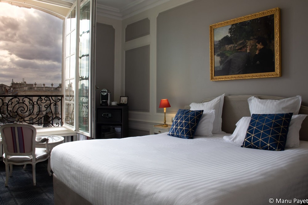 Chambre Royale - view of Place Stanislas photo 3