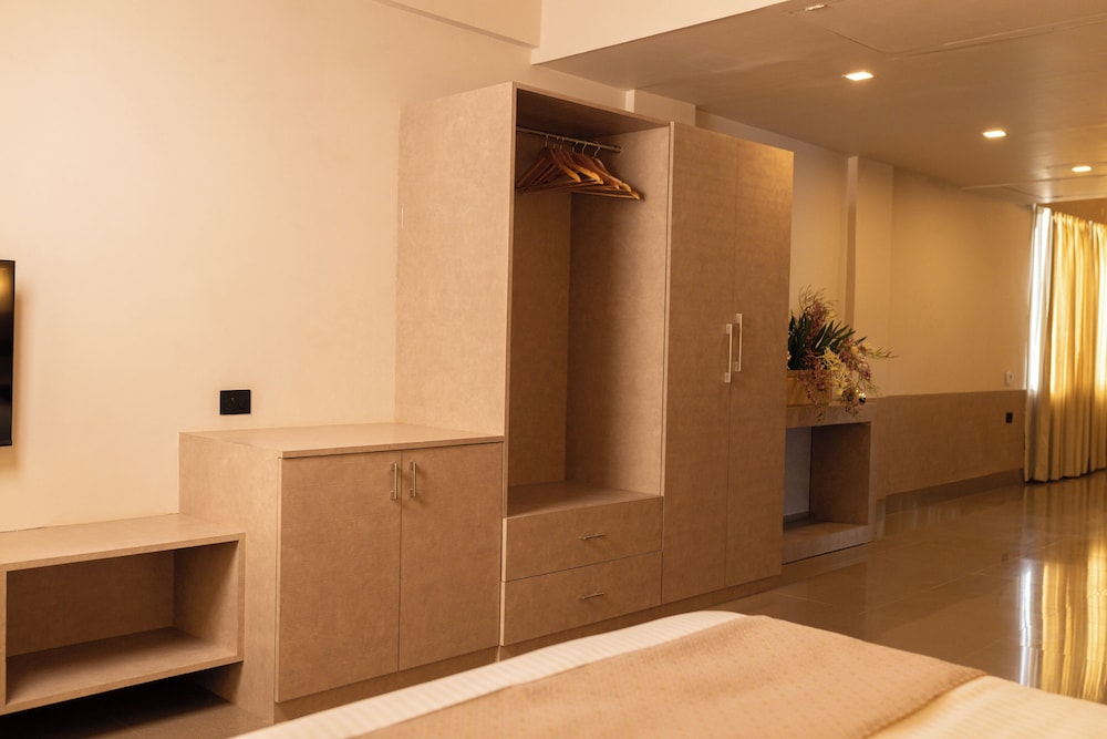 Deluxe Double Room, City View
