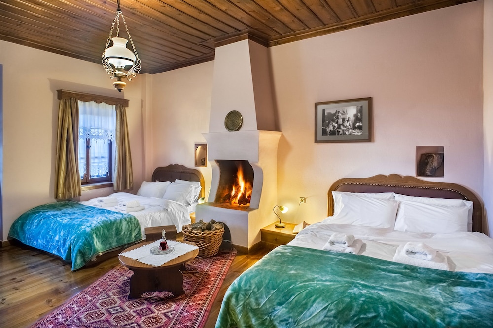 Quadruple Room photo 1