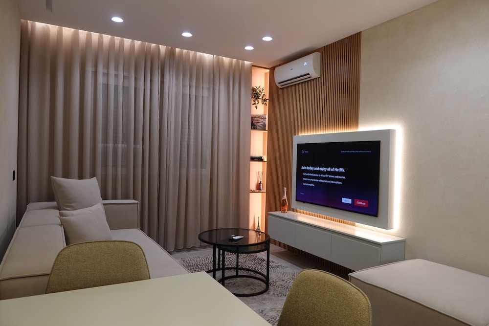 Luxury Apartment
