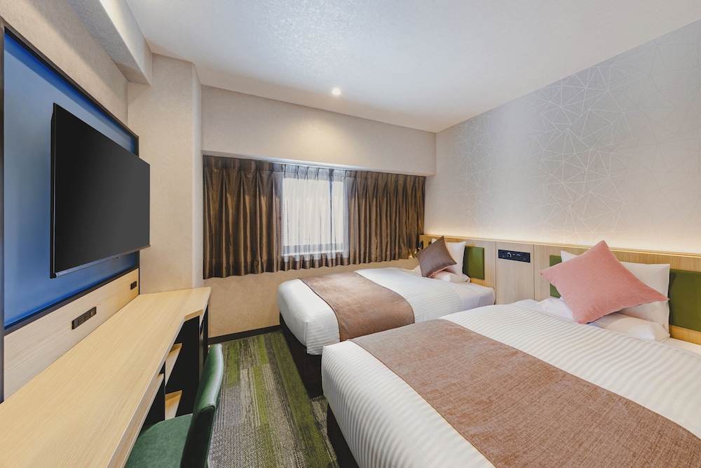 Standard Twin Room, Non Smoking (Renewal) photo 1