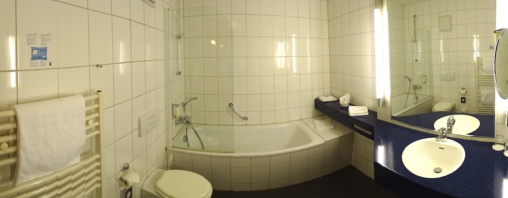 Standard Room - Photo 4