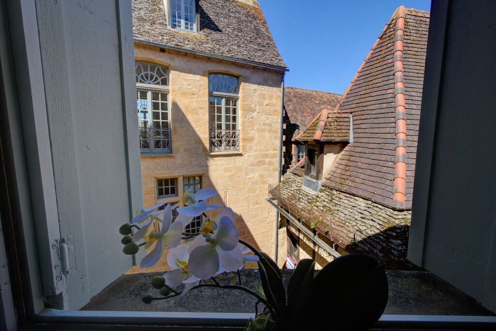 LE DETENTE photo 3