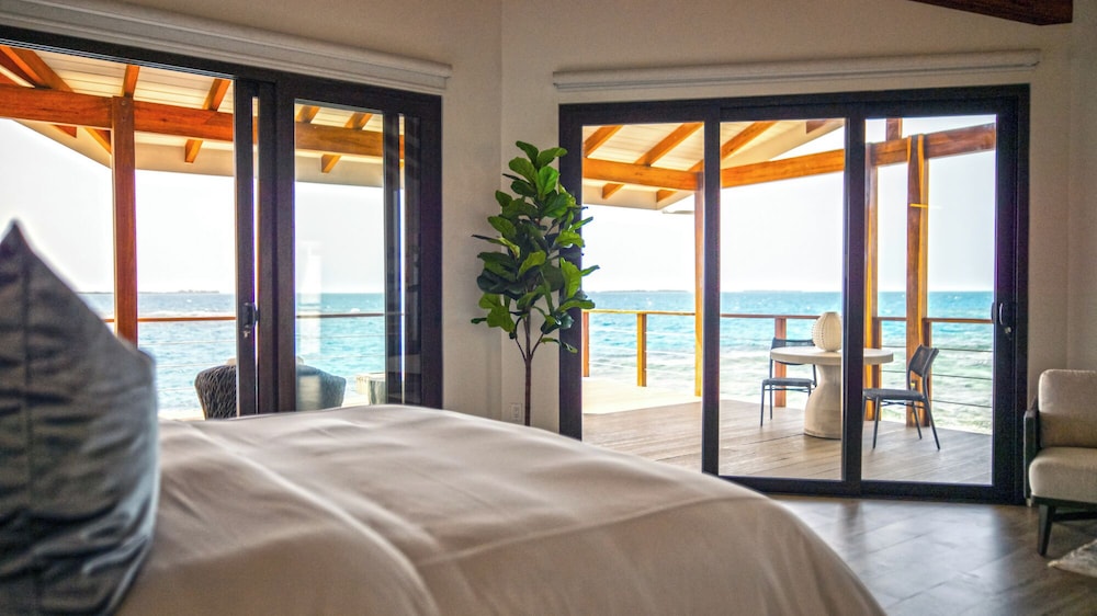 Superior Single Room, Ocean View photo 1