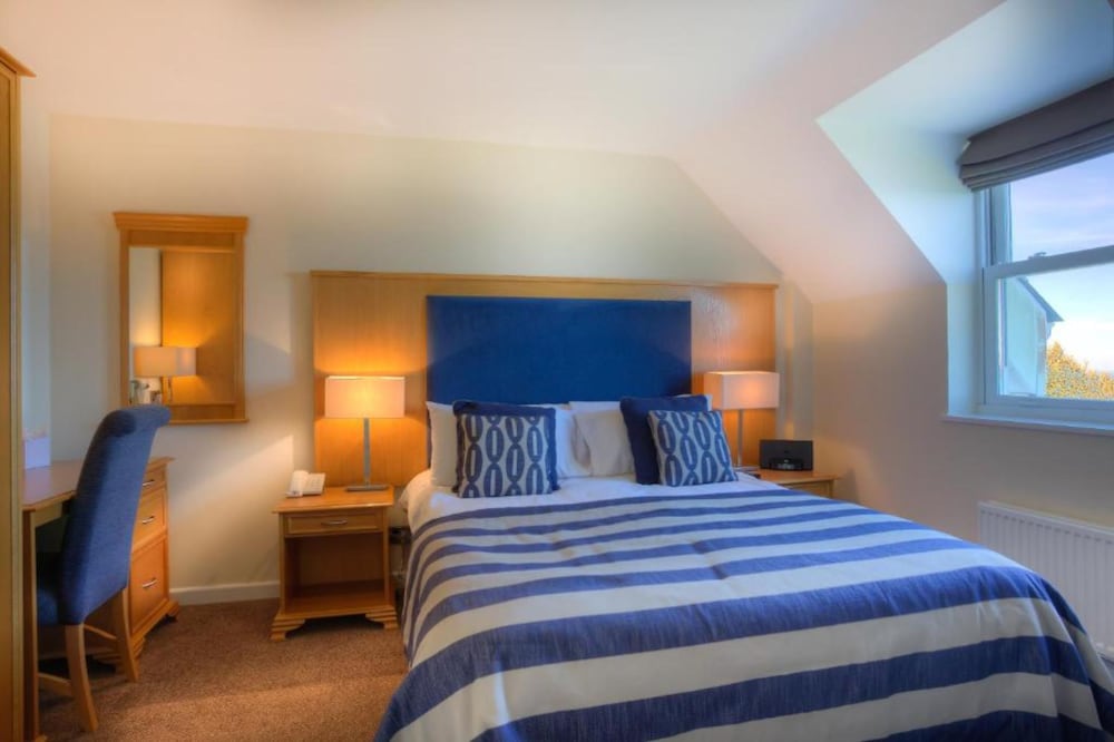Premium Double or Twin Room photo 2