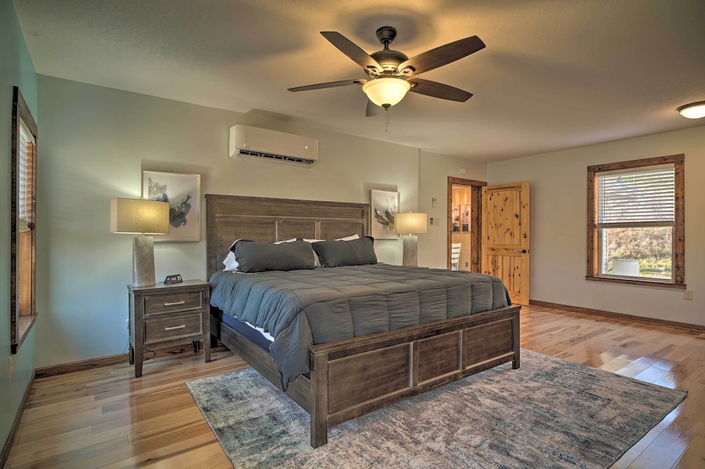 House (4 Bedrooms) photo 1
