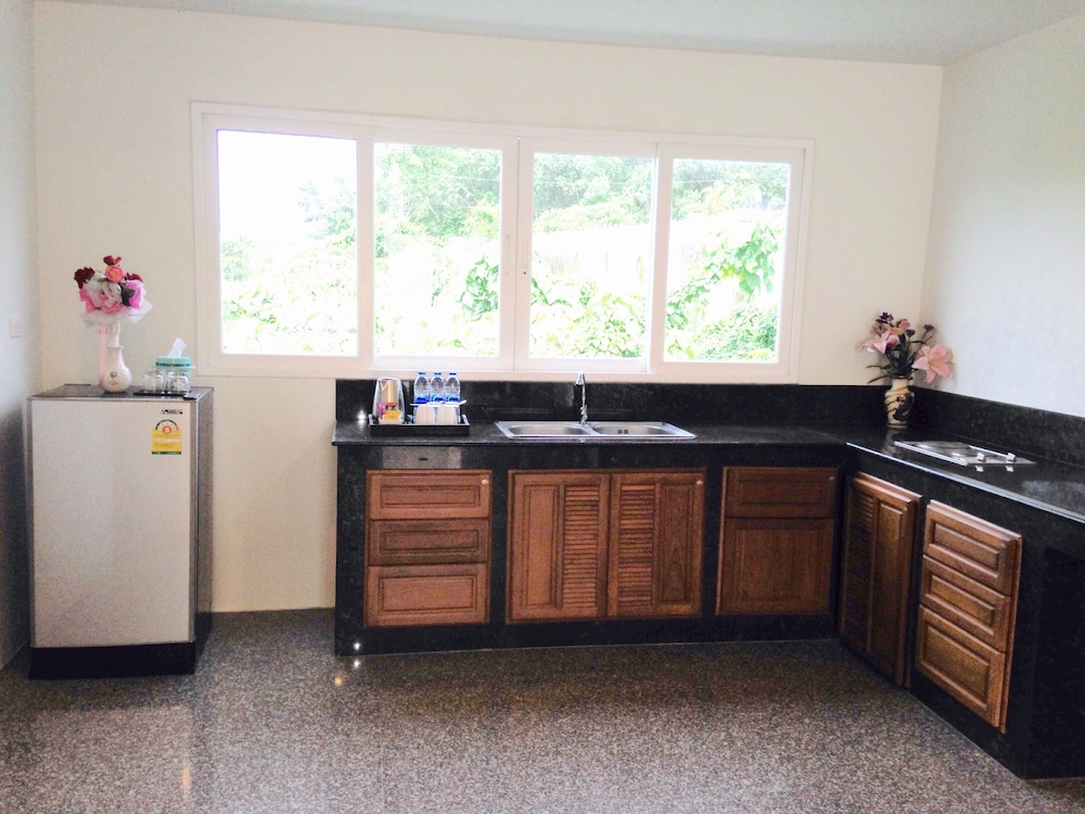 Suite, 1 Bedroom photo 3