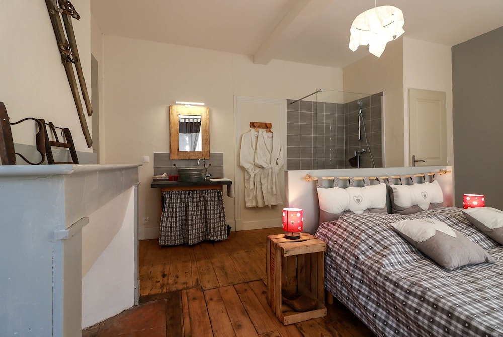 Double Room (Burat) photo 1