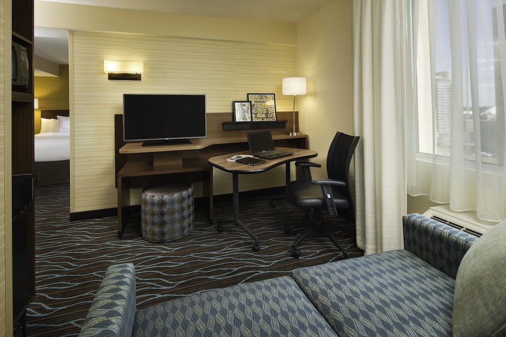 Available room