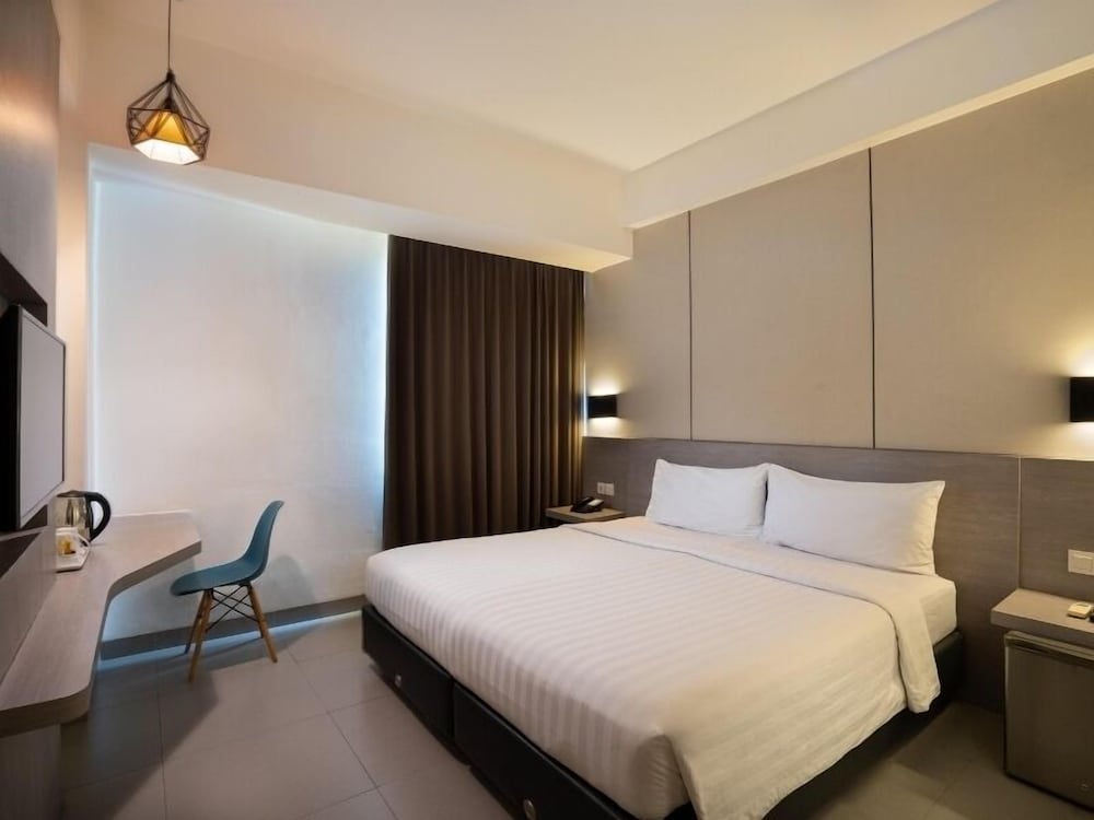 Room, City View photo 2