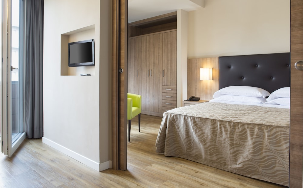 Suite photo 1