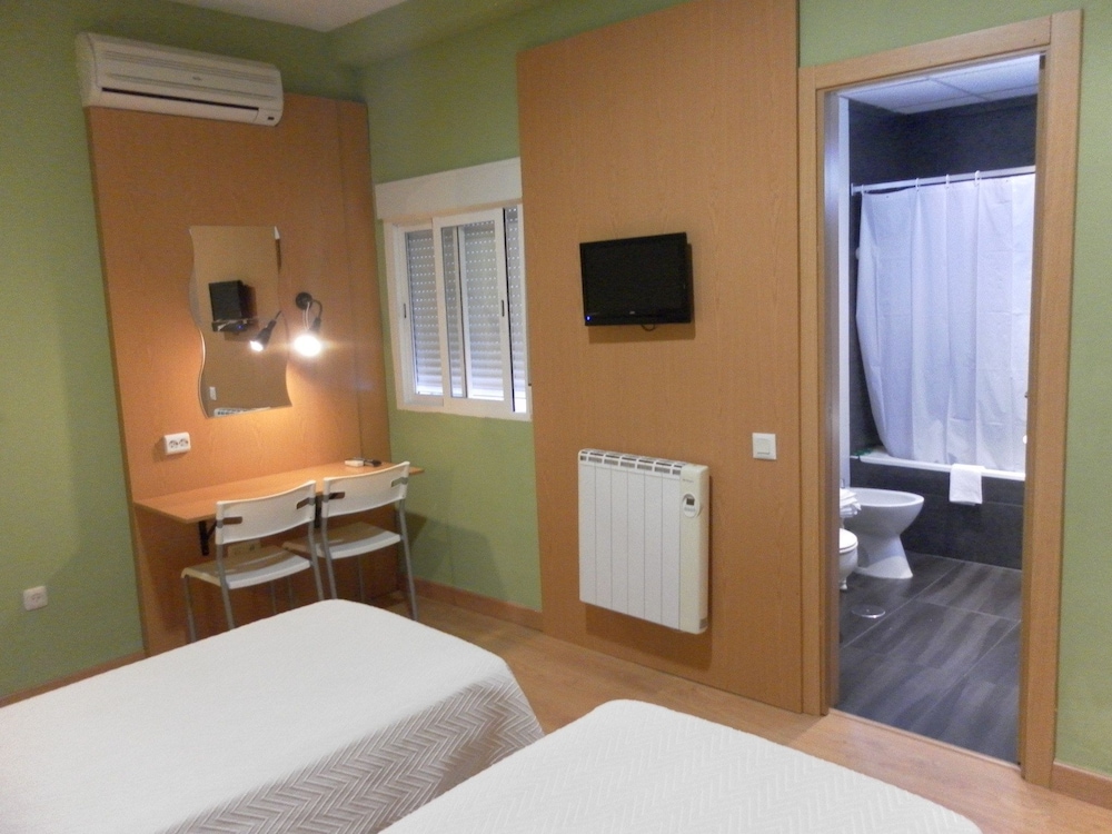 Triple Room - Photo 3