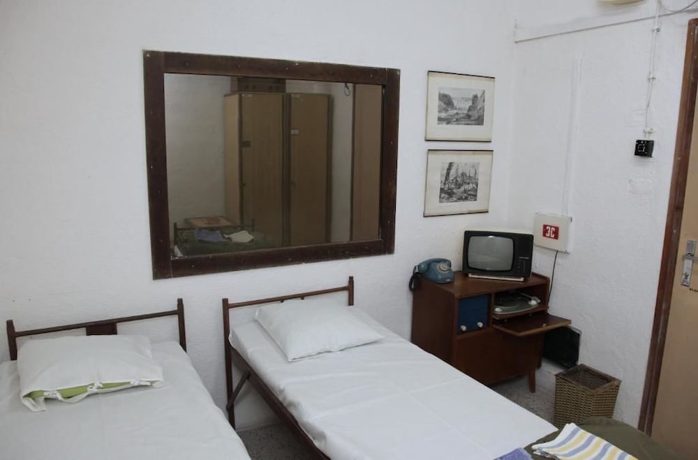 Double Room, 2 Twin Beds photo 3