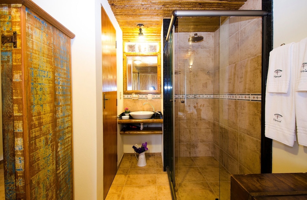 Suite photo 1