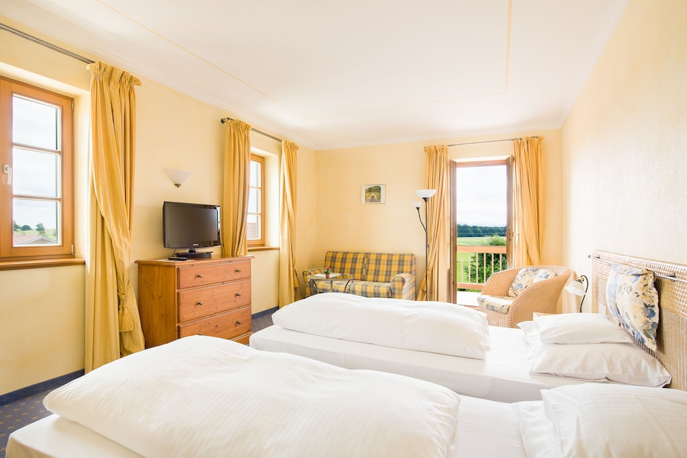 Comfort Single Room, Balcony photo 1
