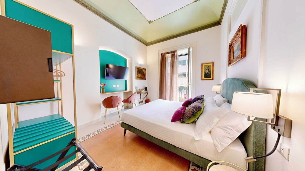 Deluxe Double Room, Balcony, City View