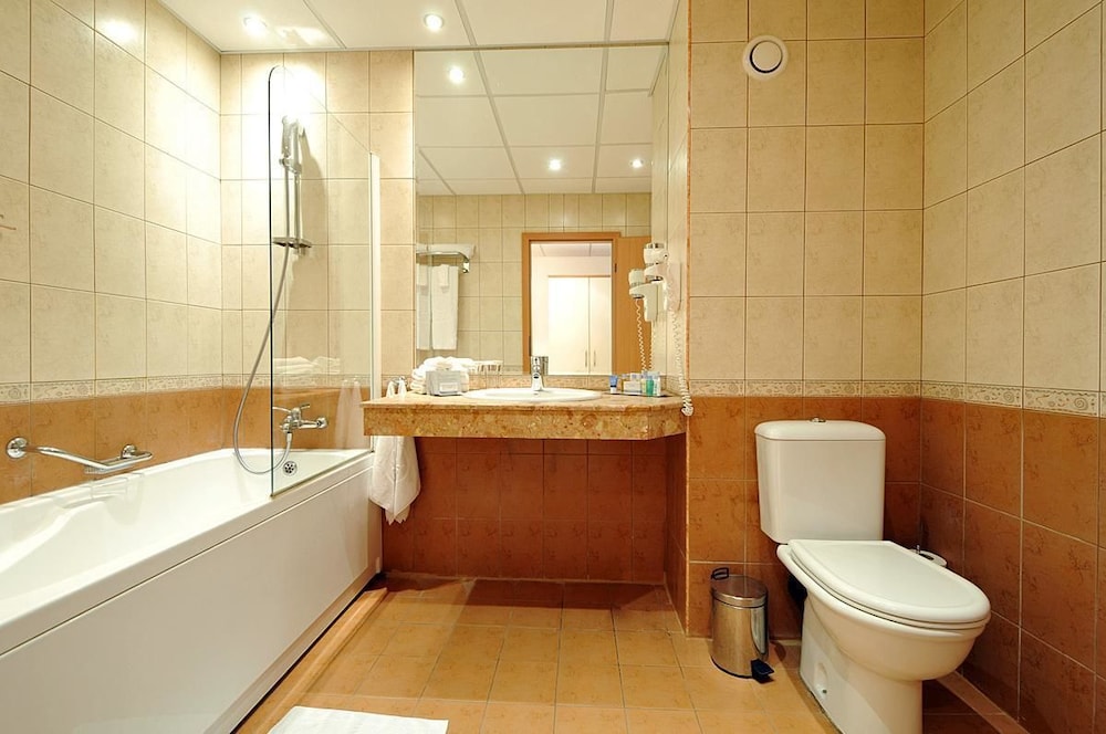 Standard Double Room, Balcony, Sea View - Photo 3