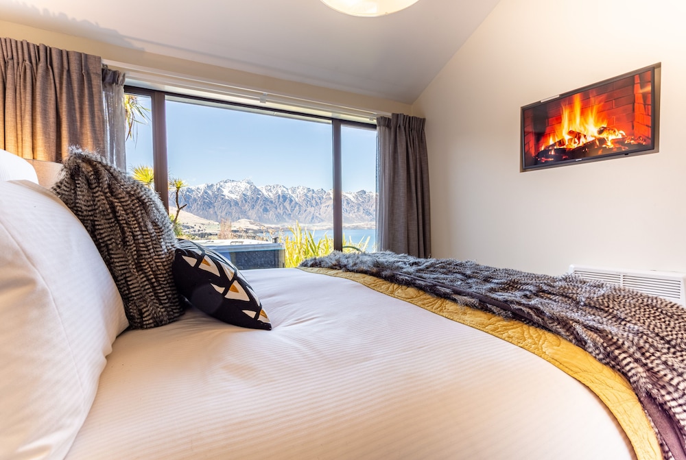 Villa (2 Bedrooms)