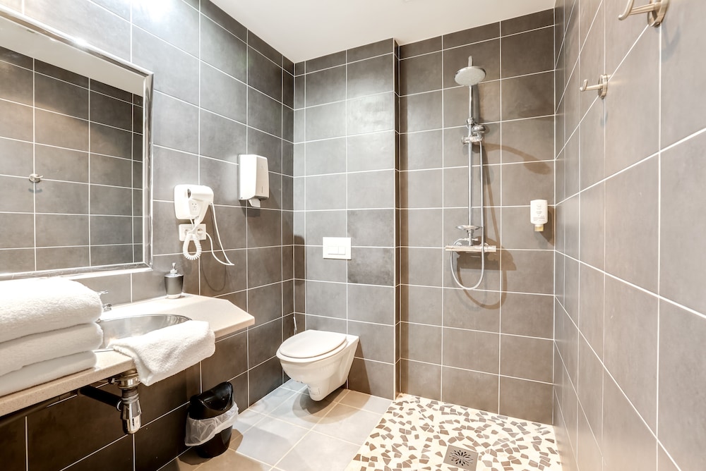 Quadruple Room (Suite for 4 per) photo 3