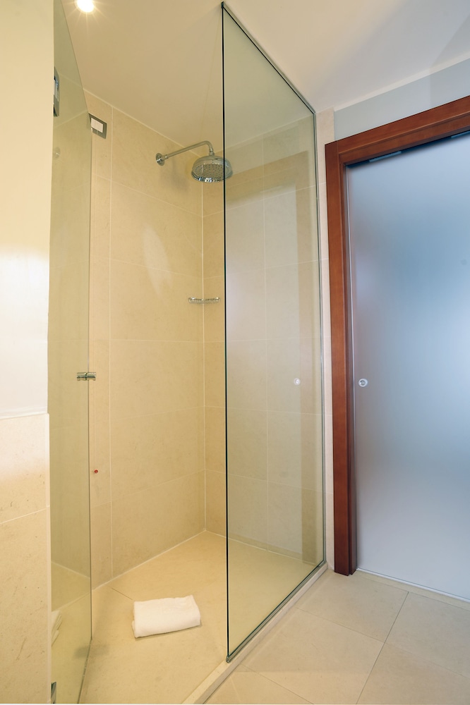 Standard Room - Photo 6