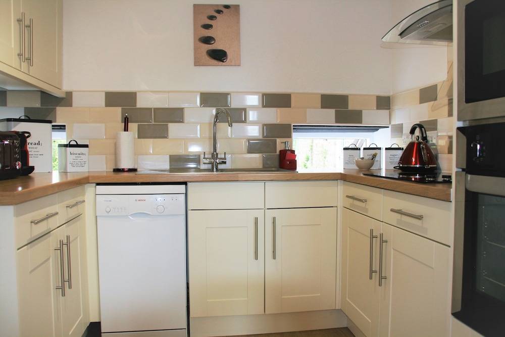 Cottage, Private Bathroom (Gamekeeper's Cottage) photo 2