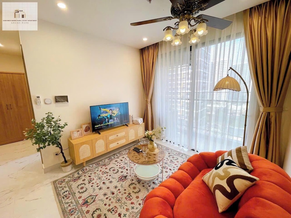 Grand Apartment, 1 Bedroom, Balcony, City View