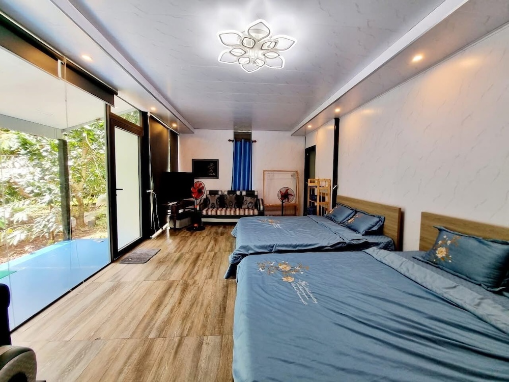 Family Bungalow, Garden View