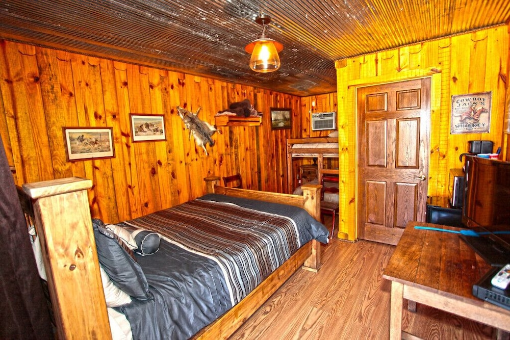 Basic Single Room photo 1